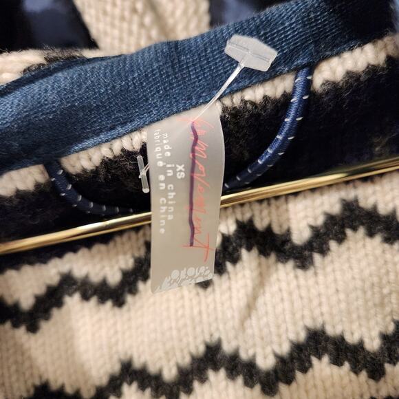 Free People Just Lodgin blue Sweater puffer size XS - Picture 6 of 7